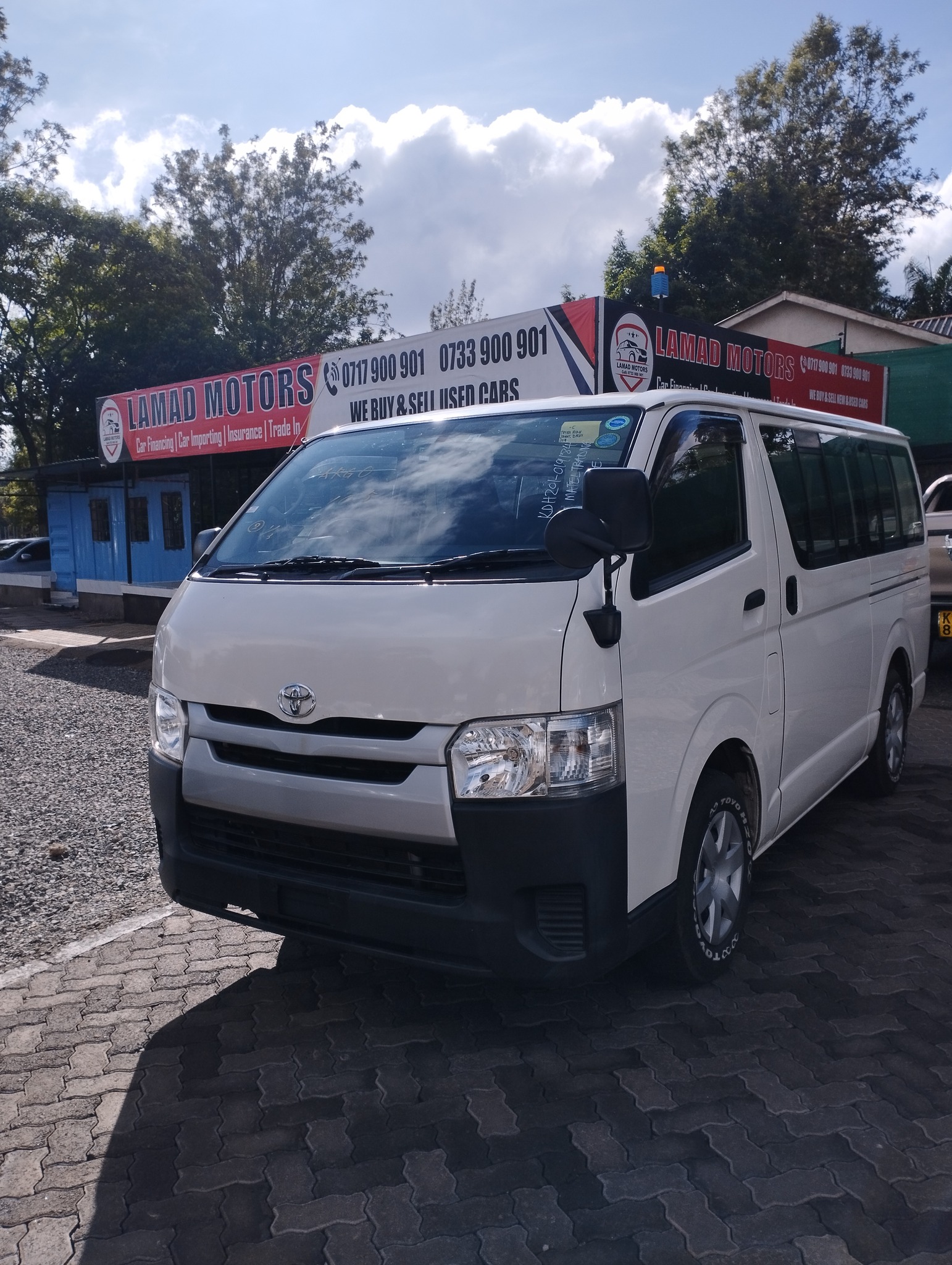 2016 toyota hiace store commuter for sale