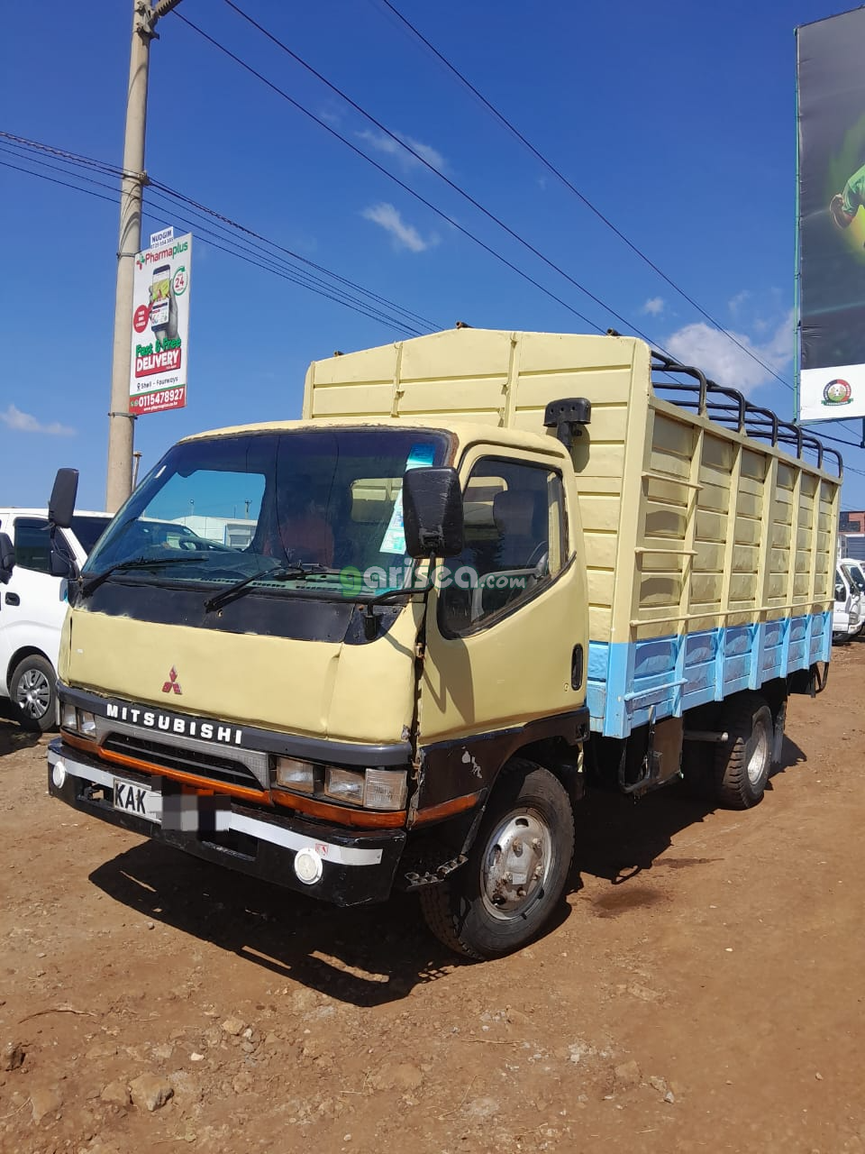 2002 Mitsubishi Canter