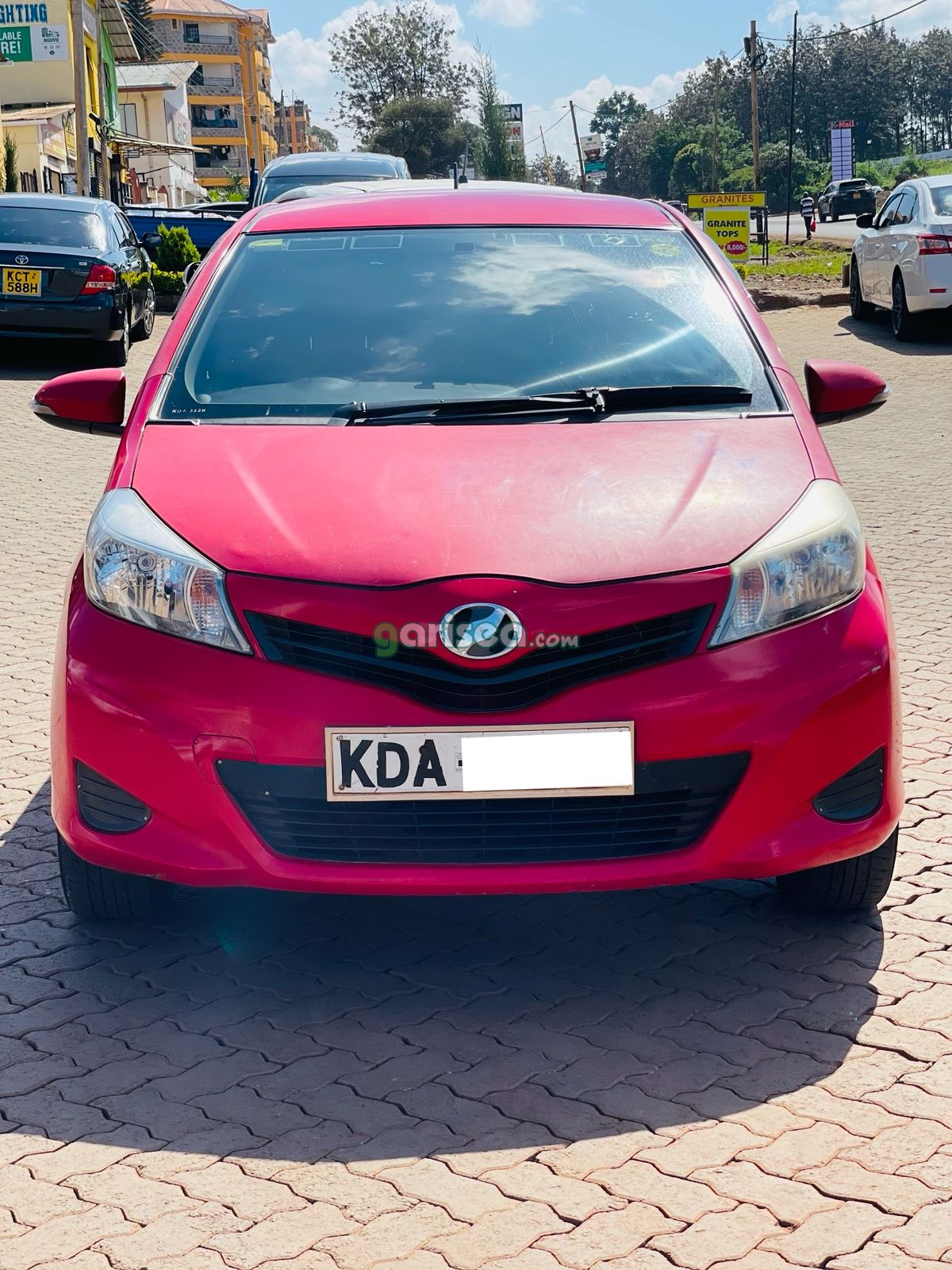 2013 Toyota Vitz